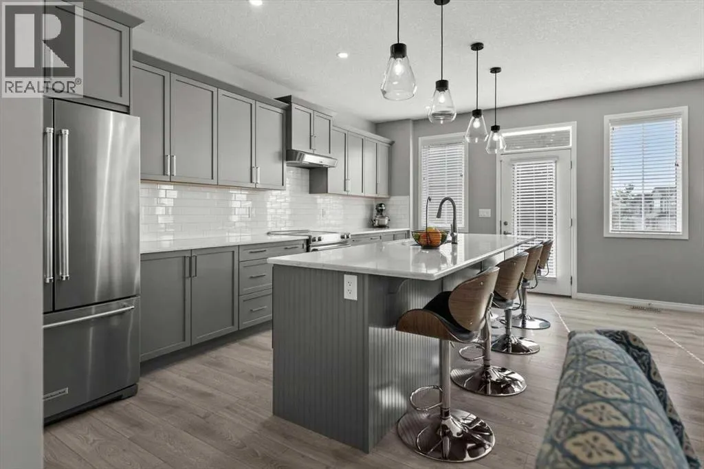 62 Carrington Manor NW