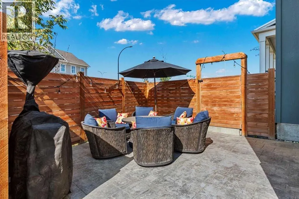 62 Carrington Manor NW