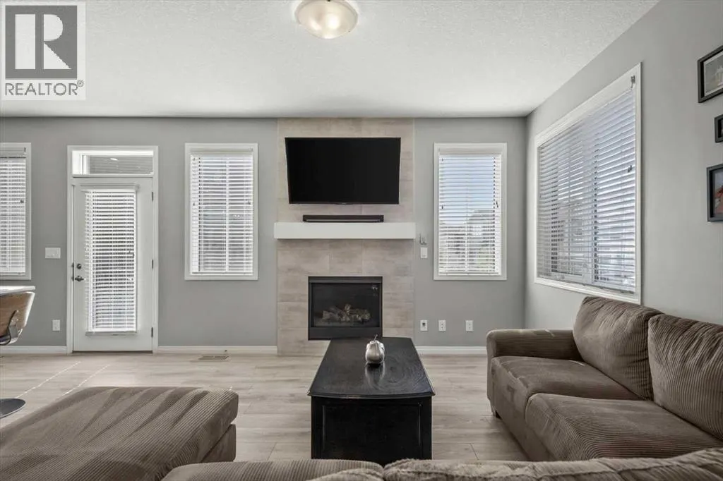 62 Carrington Manor NW