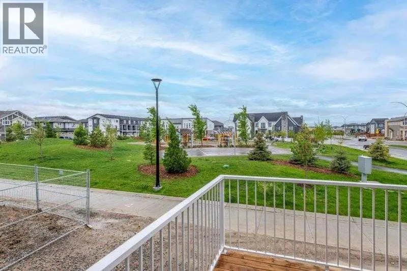 33 Walcrest Lane SE