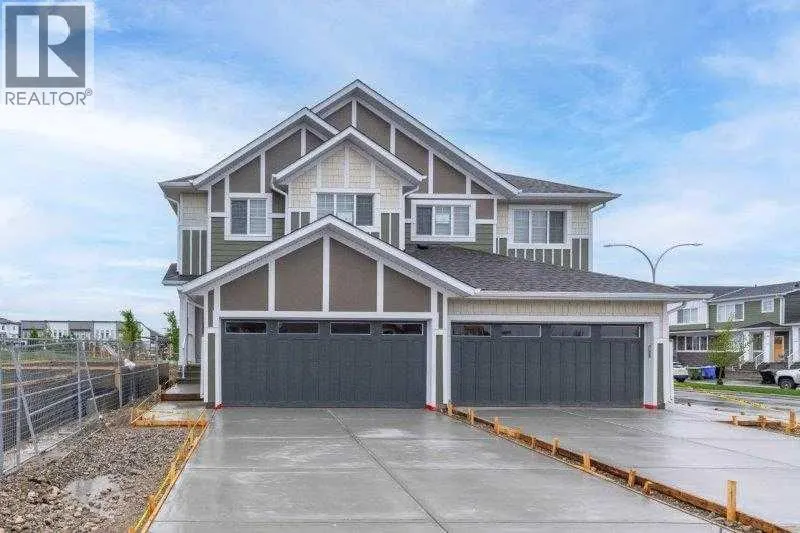 33 Walcrest Lane SE