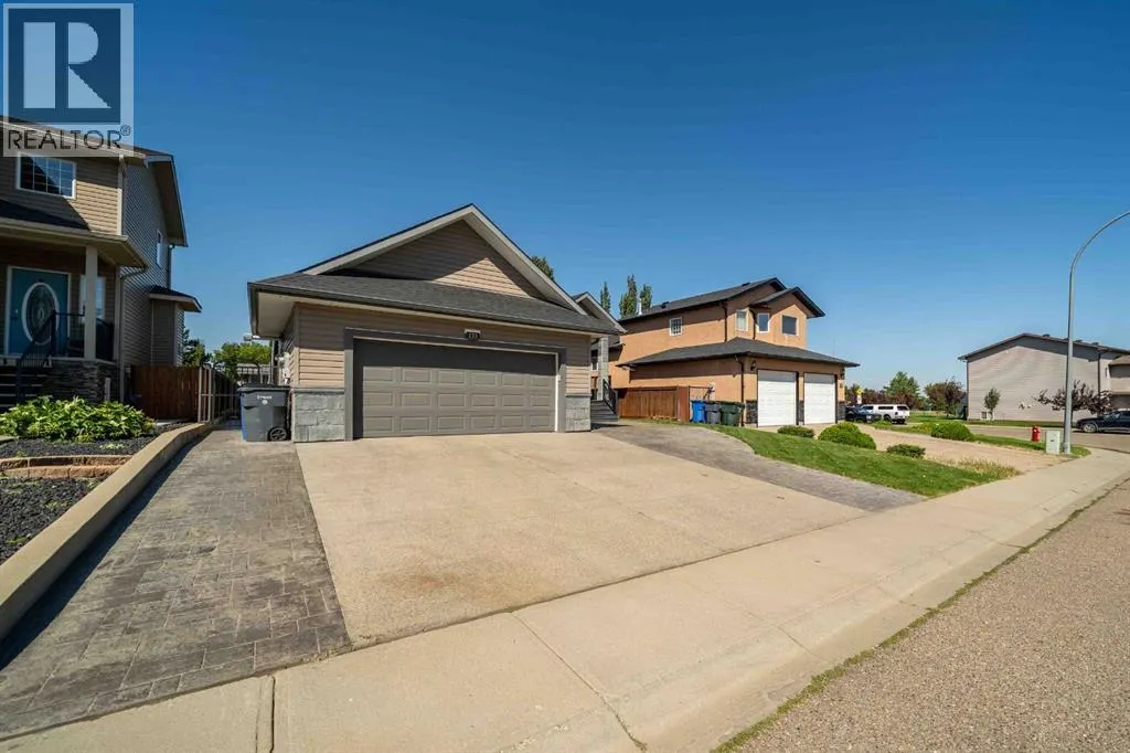 133 Sunwood Crescent SW