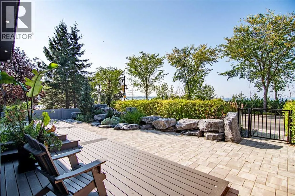 3417 Lakeshore Drive