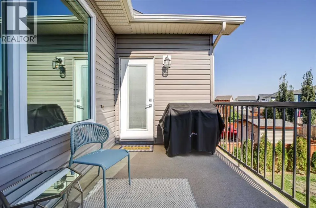 563 Moonlight Lane