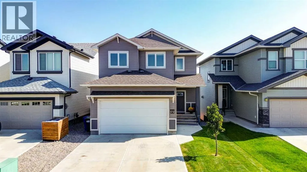 563 Moonlight Lane