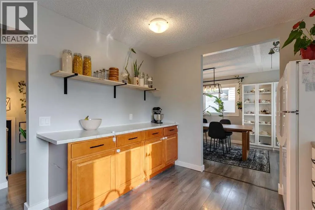 228 Penbrooke Way SE