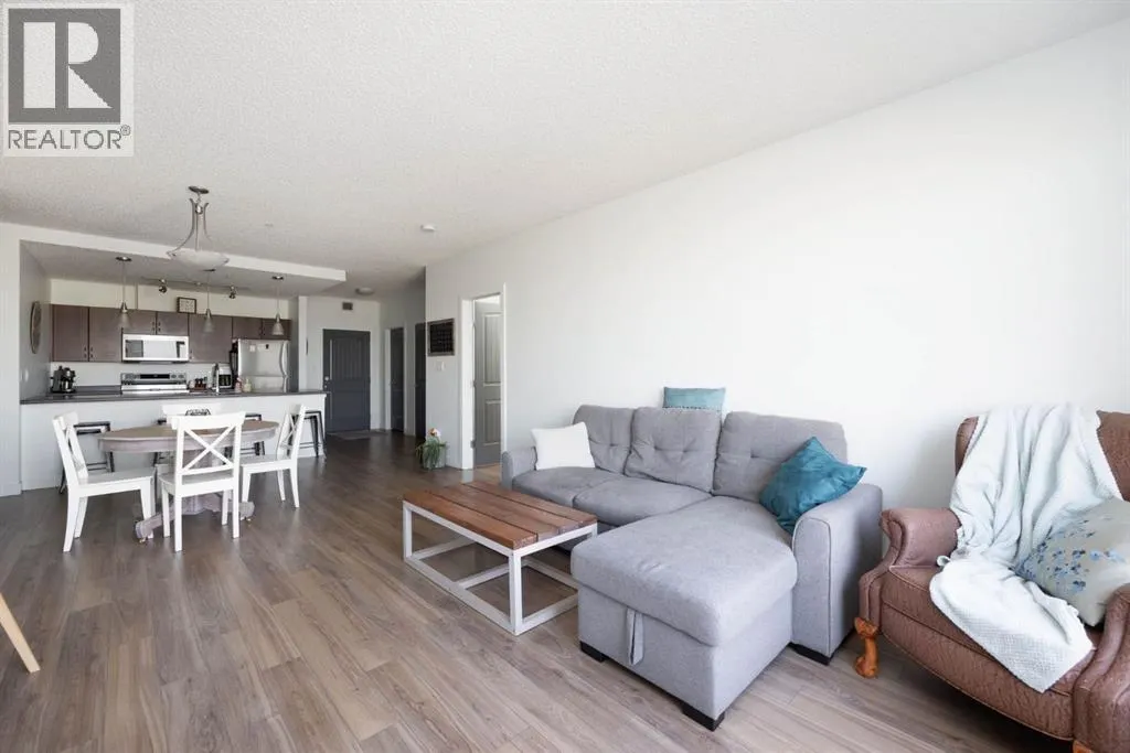 406, 136C Sandpiper Road