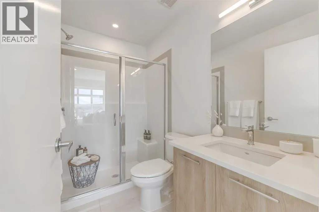 #309, 857 Belmont Drive SW