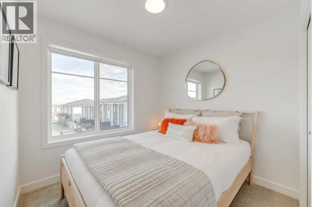 #309, 857 Belmont Drive SW