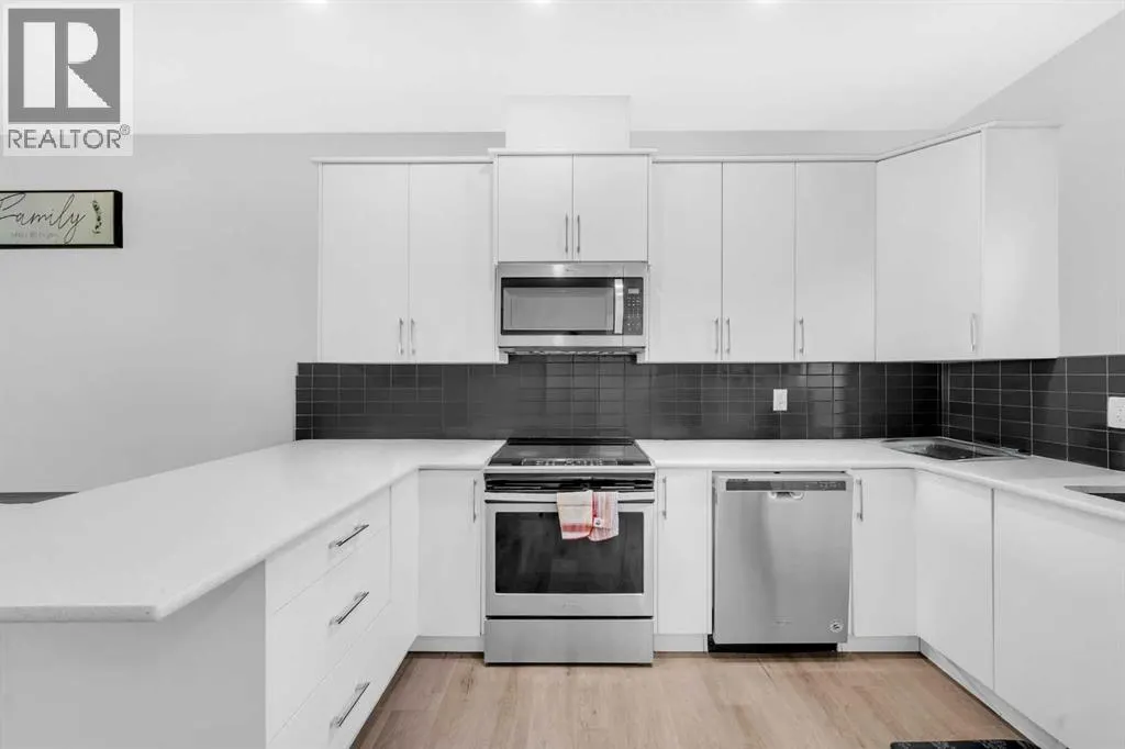 46 Cornerbrook Manor NE