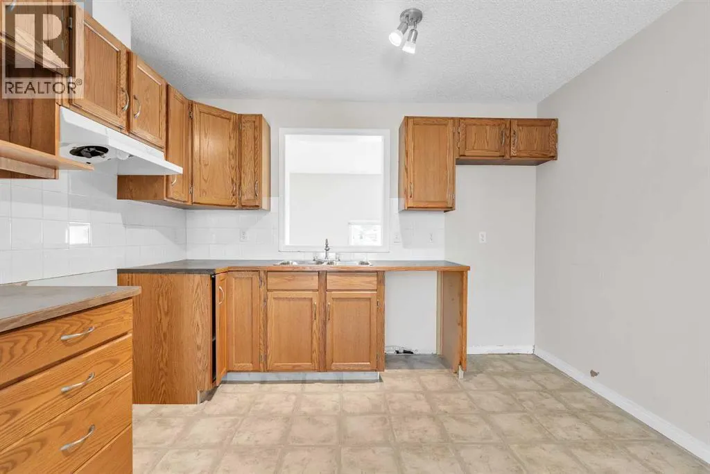 125 COPPERFIELD Lane SE