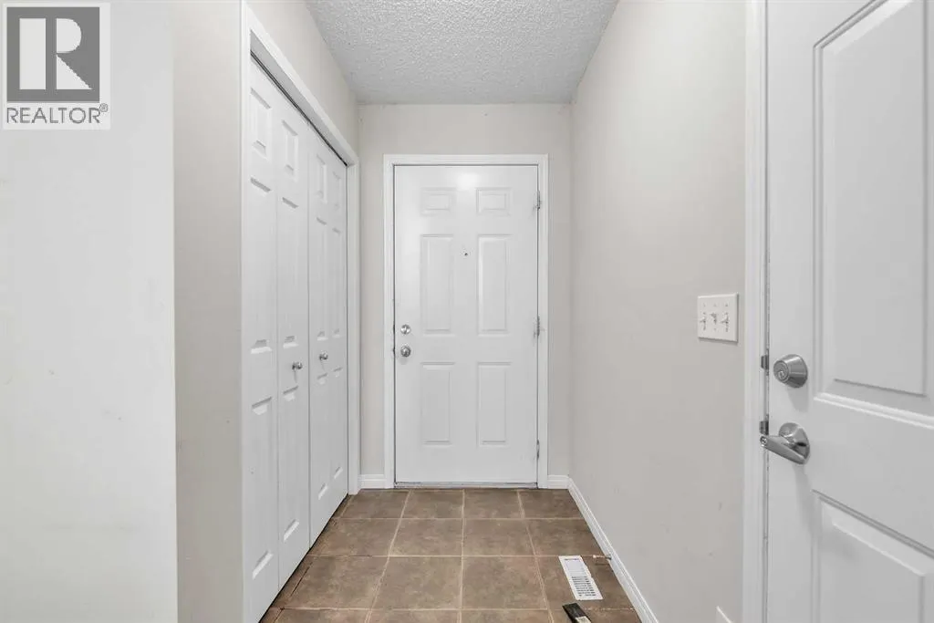 125 COPPERFIELD Lane SE