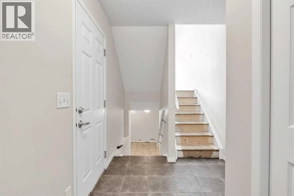 125 COPPERFIELD Lane SE