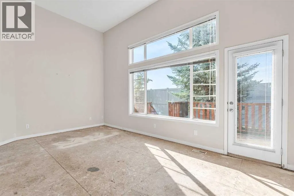 125 COPPERFIELD Lane SE