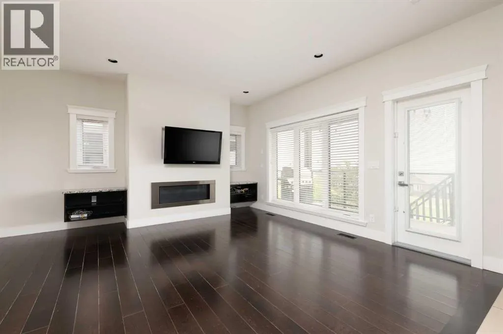 13, 208 Sparrow Hawk Drive