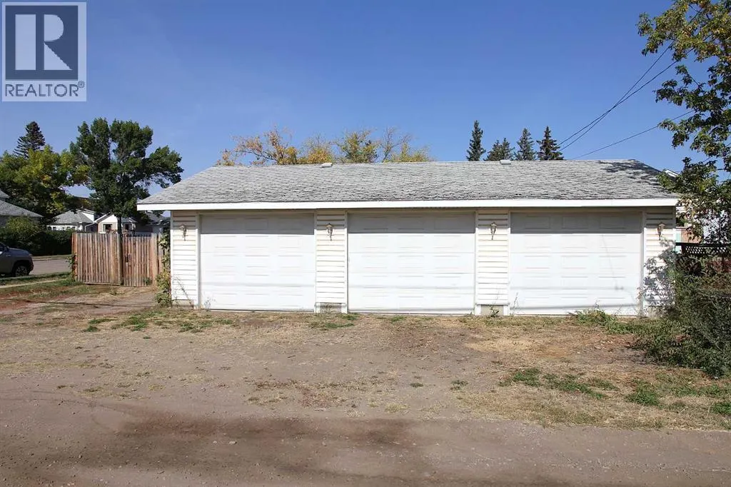 4735 49 Street