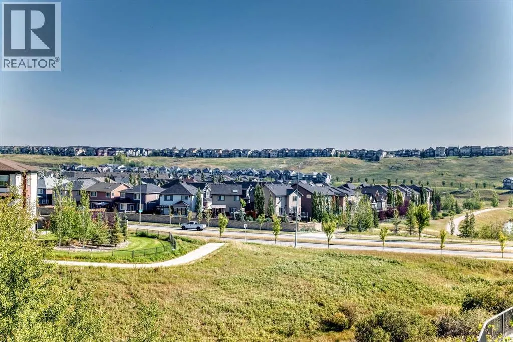 2, 8 Sage Hill Terrace NW