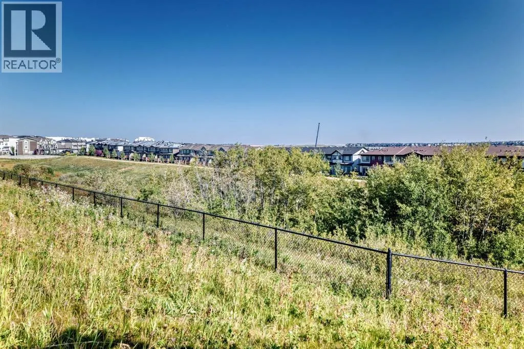 2, 8 Sage Hill Terrace NW