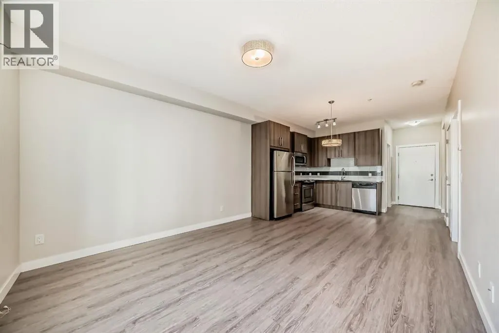 2, 8 Sage Hill Terrace NW