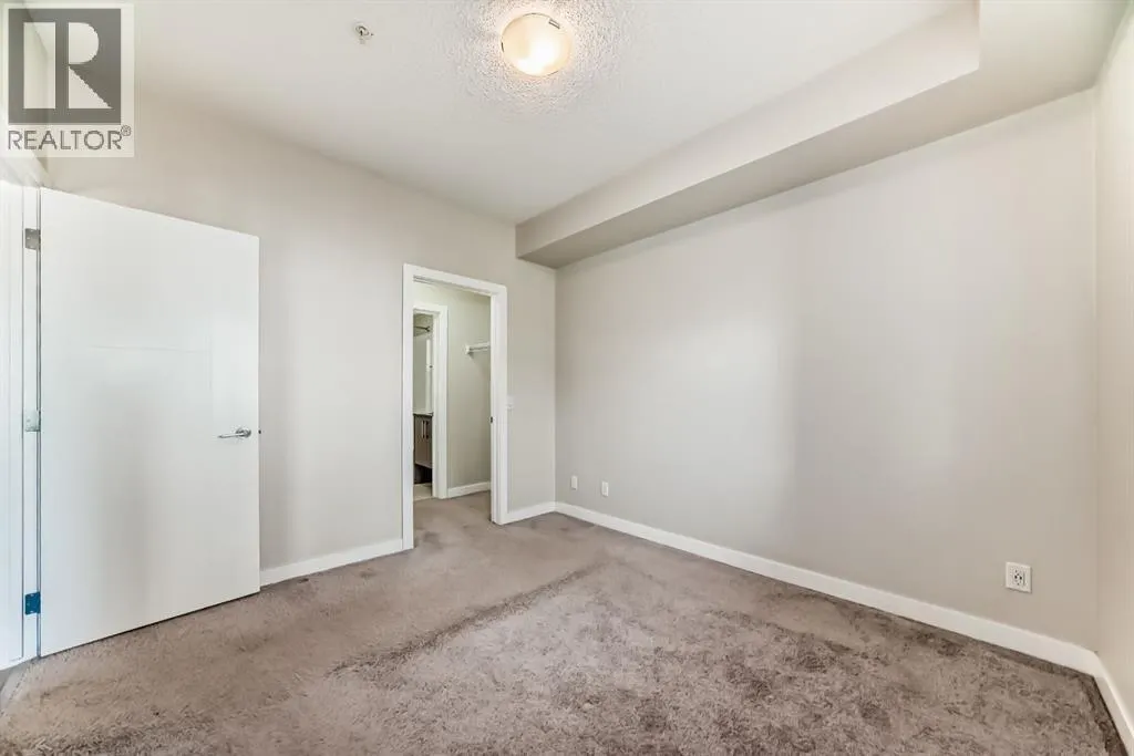 2, 8 Sage Hill Terrace NW