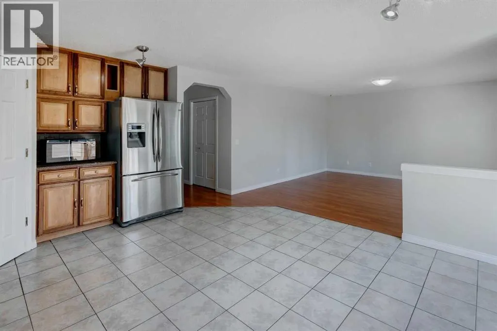 26 Rocky Ridge Heights NW