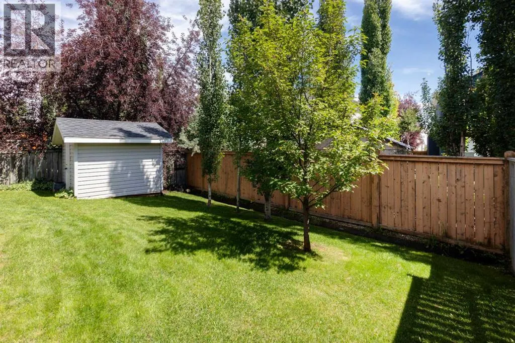 26 Rocky Ridge Heights NW