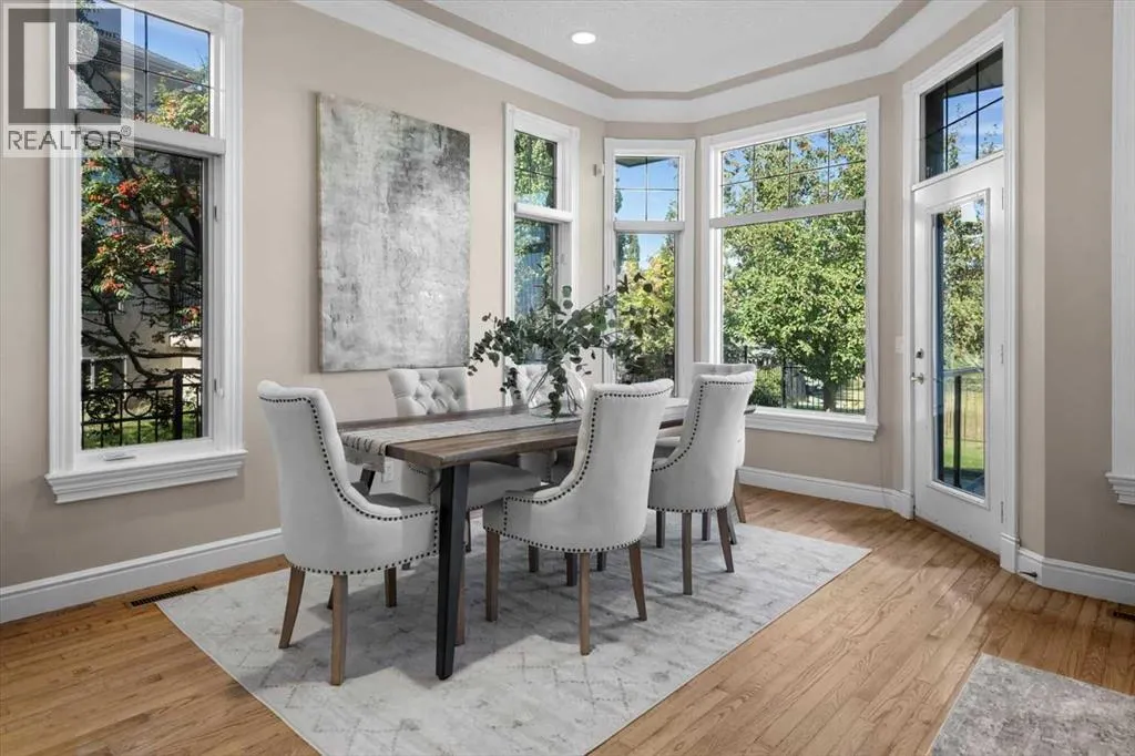 82 Arbour Crest Mount NW