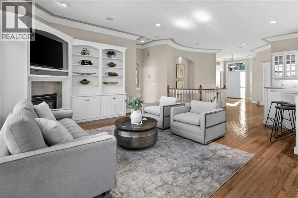 82 Arbour Crest Mount NW