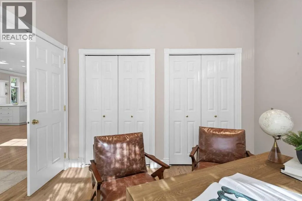 82 Arbour Crest Mount NW