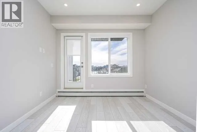 1315, 395 Skyview Parkway NE