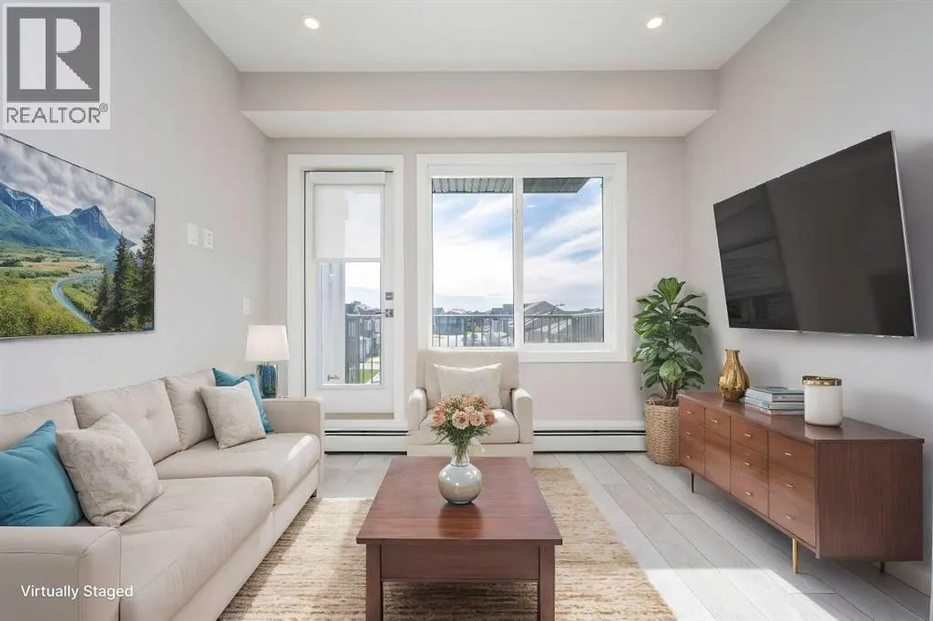 1315, 395 Skyview Parkway NE