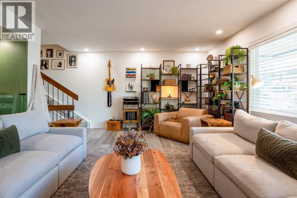 396 Brae Glen Crescent SW