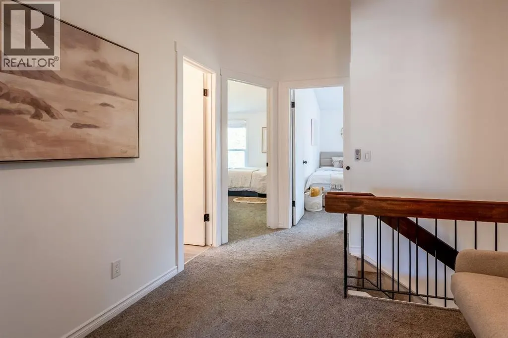 396 Brae Glen Crescent SW