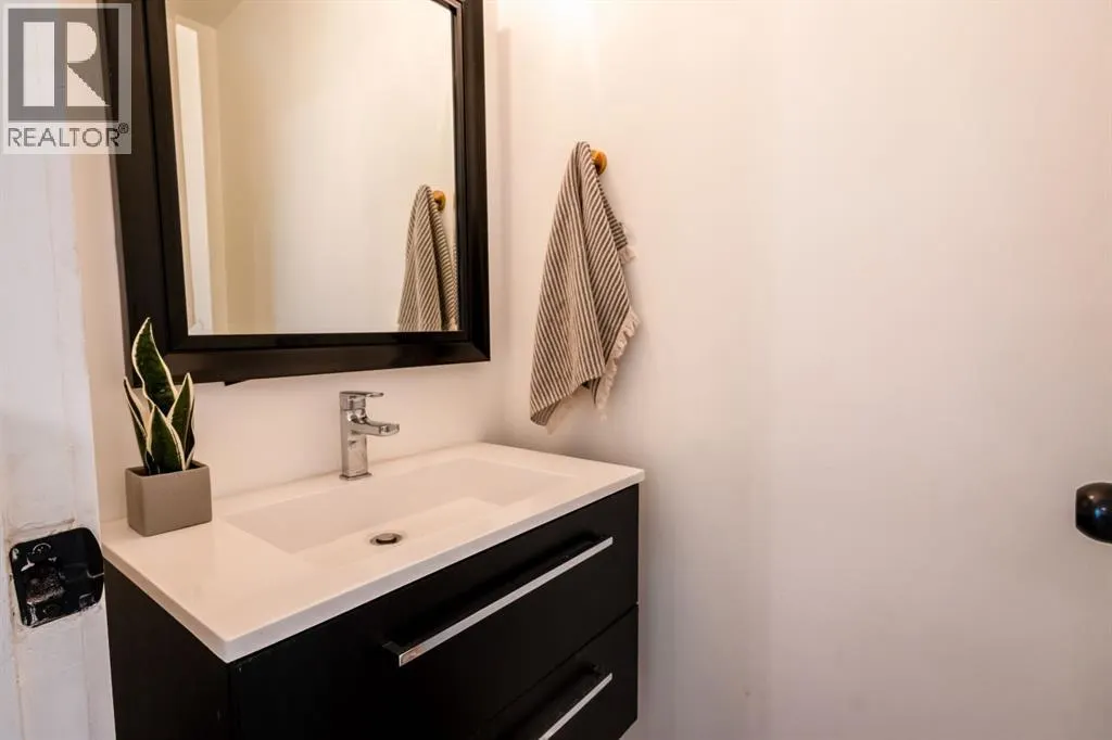 396 Brae Glen Crescent SW
