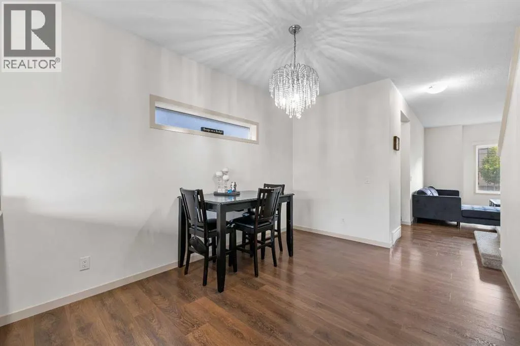 107 MASTERS Heights SE