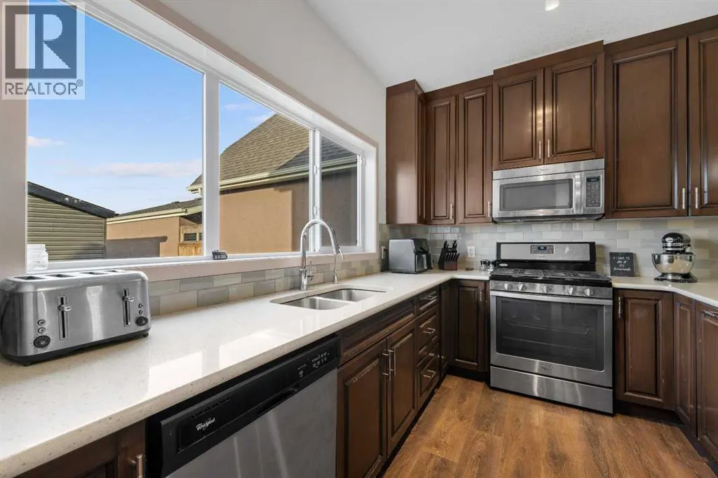 107 MASTERS Heights SE
