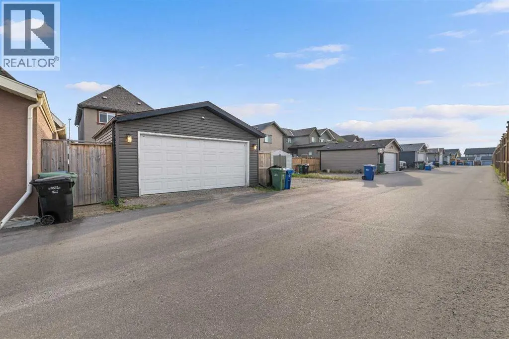 107 MASTERS Heights SE