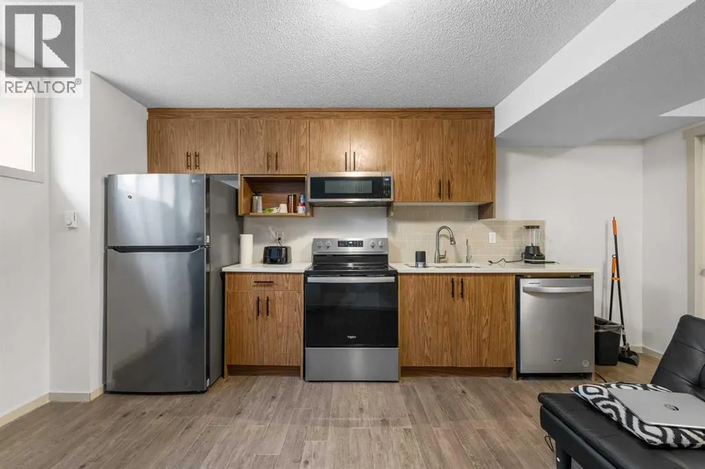 107 MASTERS Heights SE