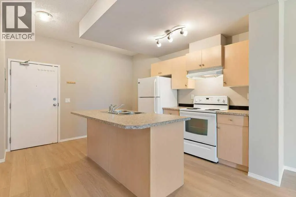 1107, 73 Erin Woods Court SE