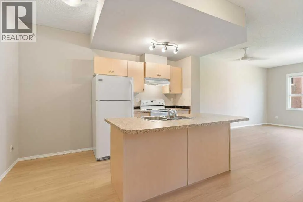 1107, 73 Erin Woods Court SE