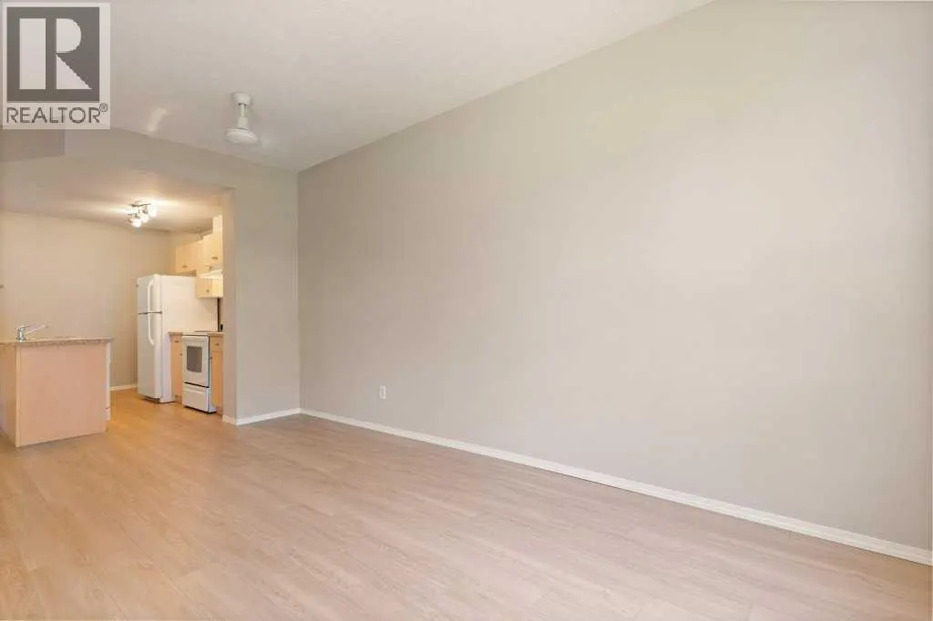1107, 73 Erin Woods Court SE