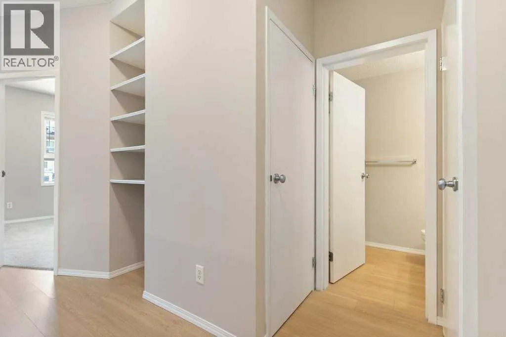 1107, 73 Erin Woods Court SE