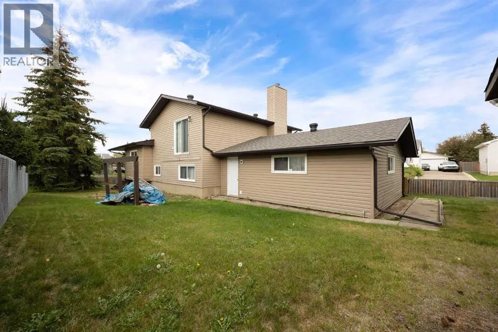 206 Leigh Crescent