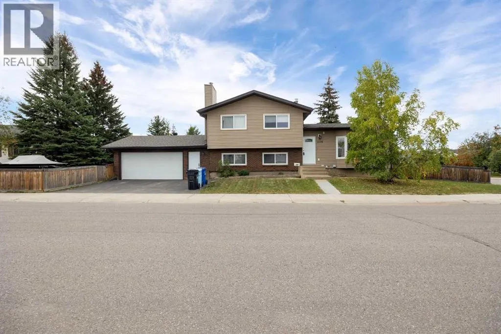 206 Leigh Crescent