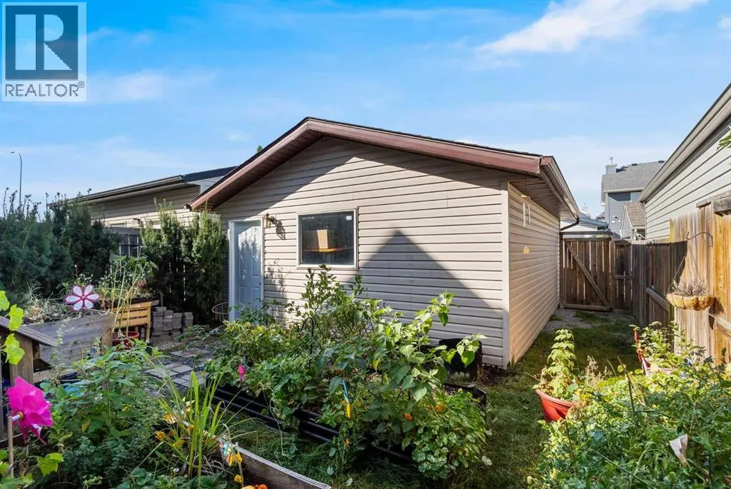 2066 New Brighton Gardens SE