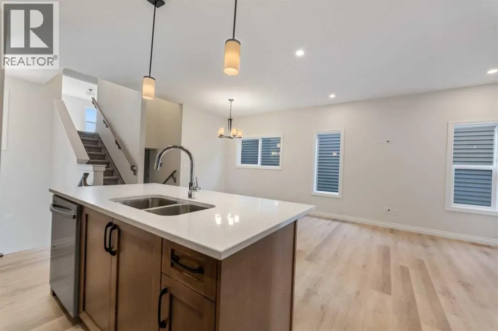 50 Homestead Common NE