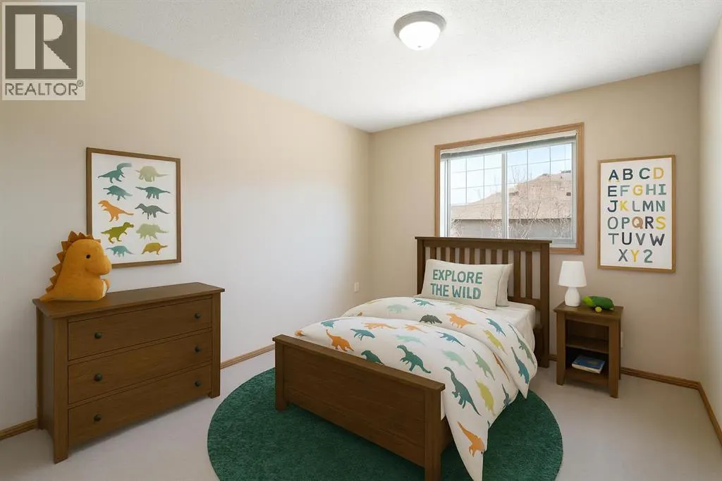 73 Saddletree Court NE