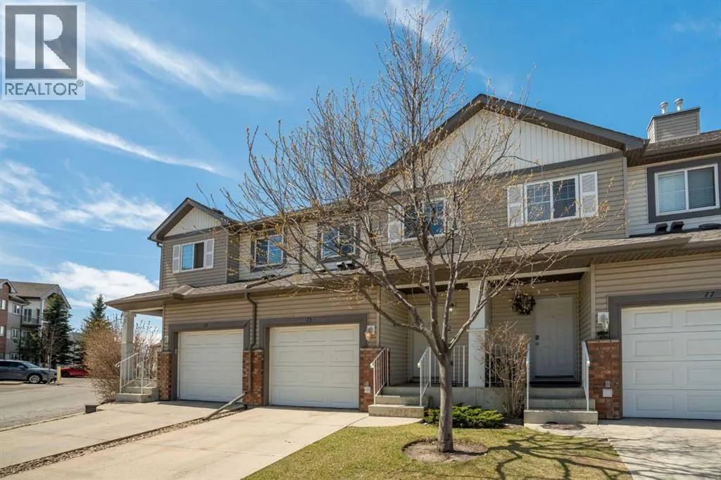 73 Saddletree Court NE