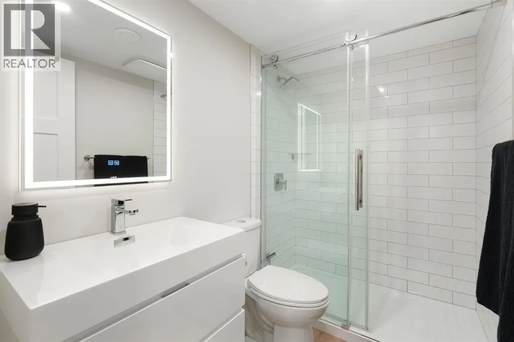 6 Cranwell Square SE