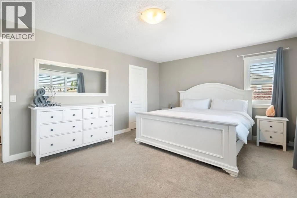 6 Cranwell Square SE